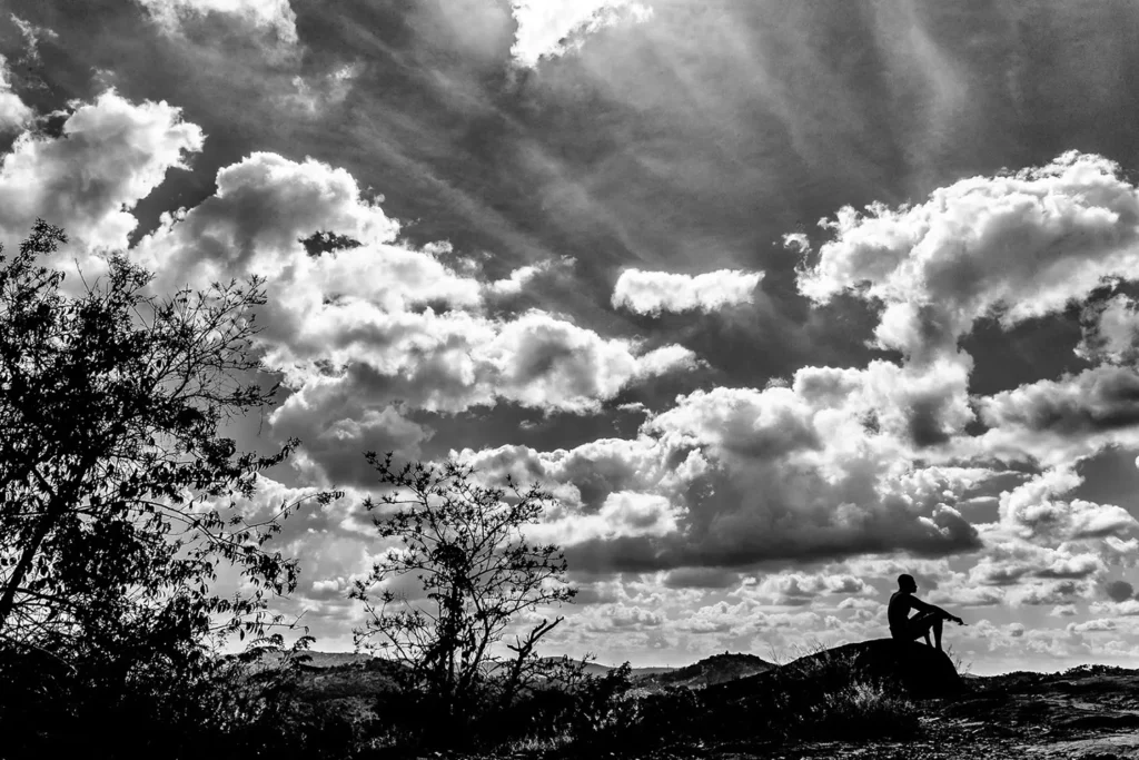 Fotografia em preto e branco do Quilombo Mangueiras por Ricardo Laf, obra Finalista no concurso internacional Exposure Photo Gallery na convocatória The Silent Beauty.